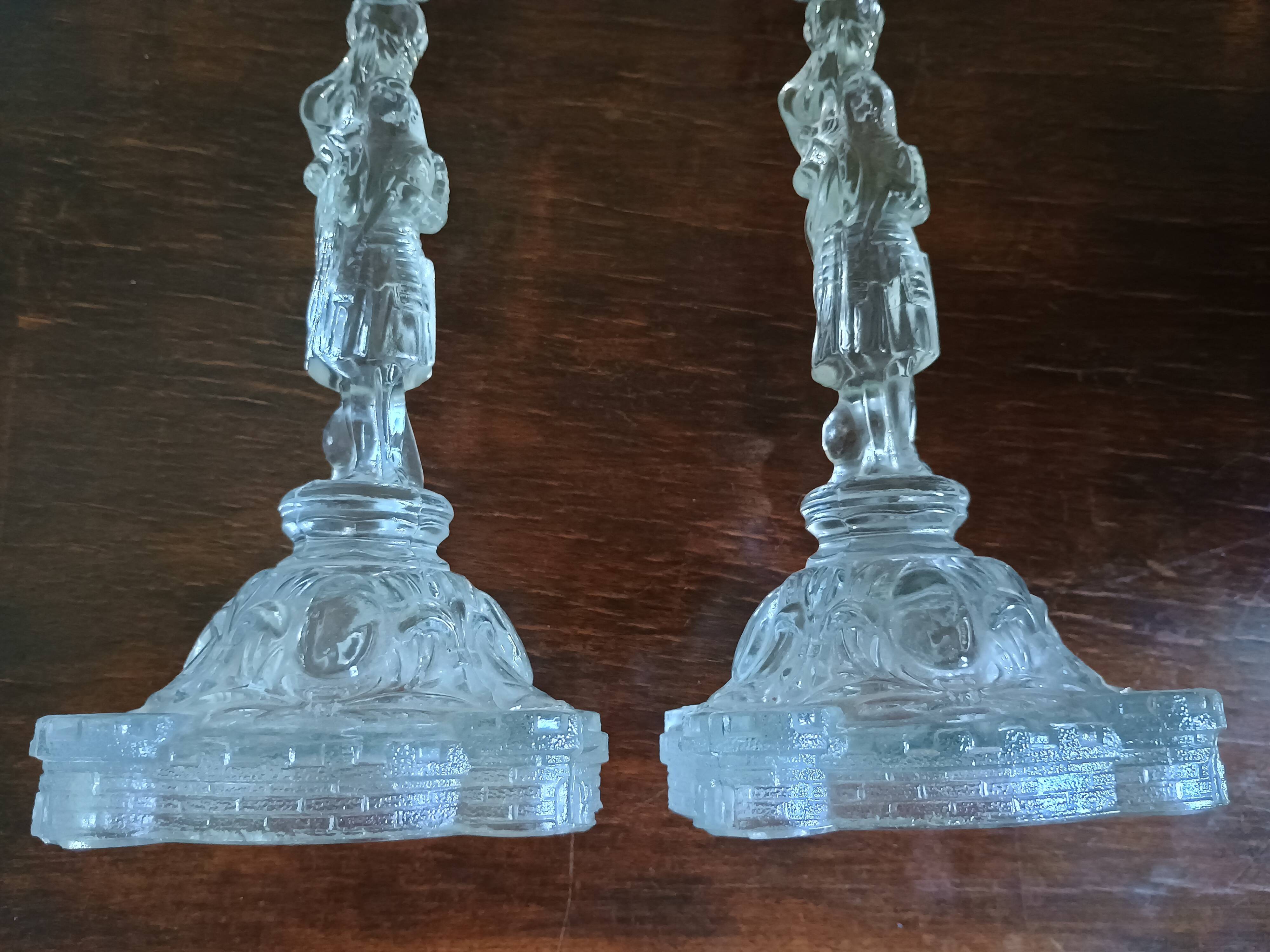 Fake pair - Joan of Arc warrior candlestick - Lily - Portieux glass