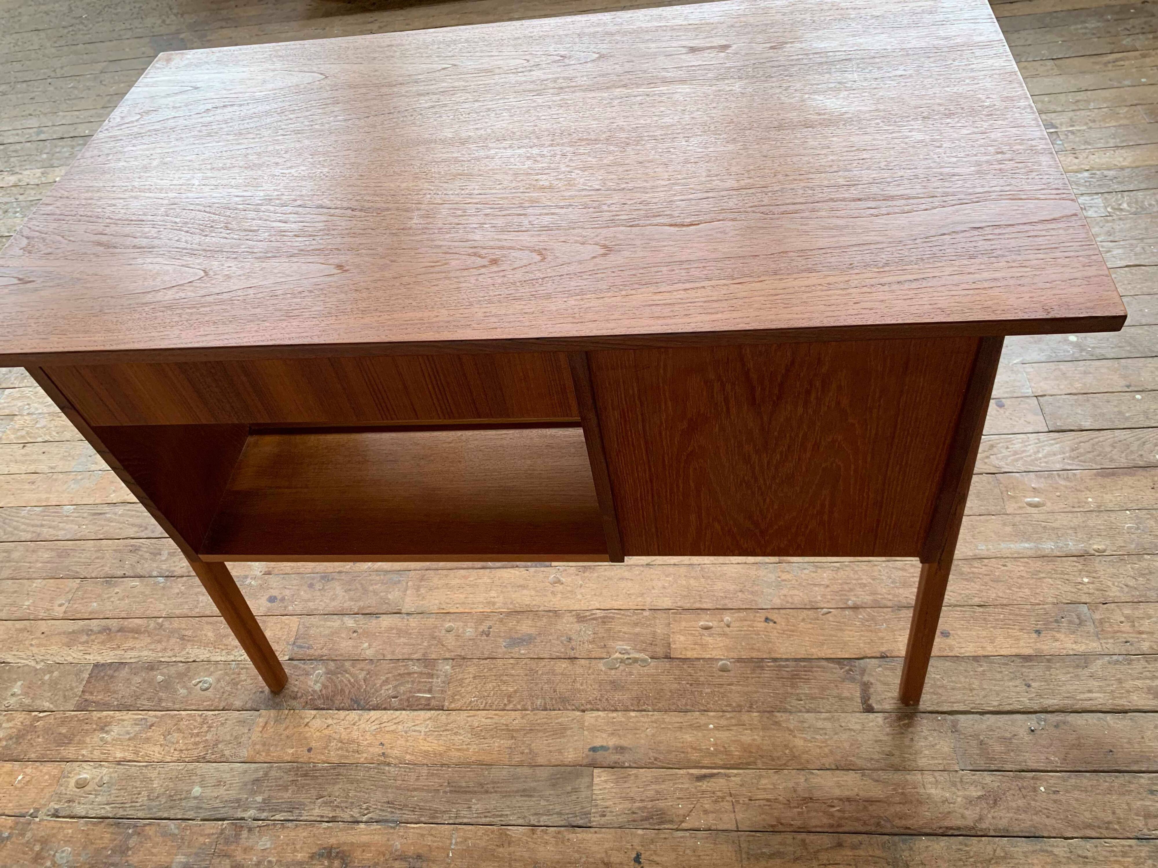 Bureau scandinave teck 1950 1960 vintage rétro ancien - pieds compas - 3 tiroirs - LEGRAND D