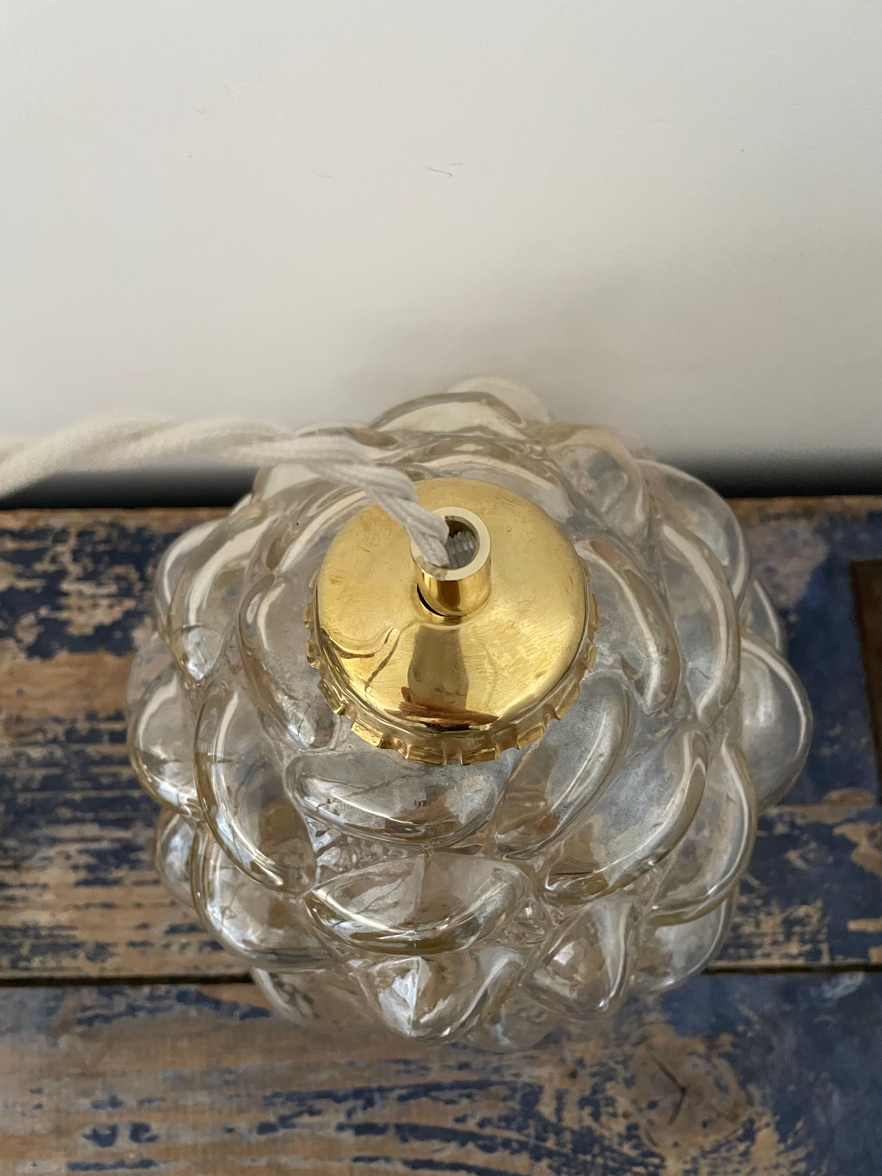 Electrified amber bubble suspension to nine