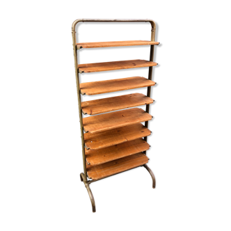 Industrial shelf