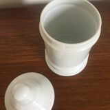 Porcelain apothecary pot