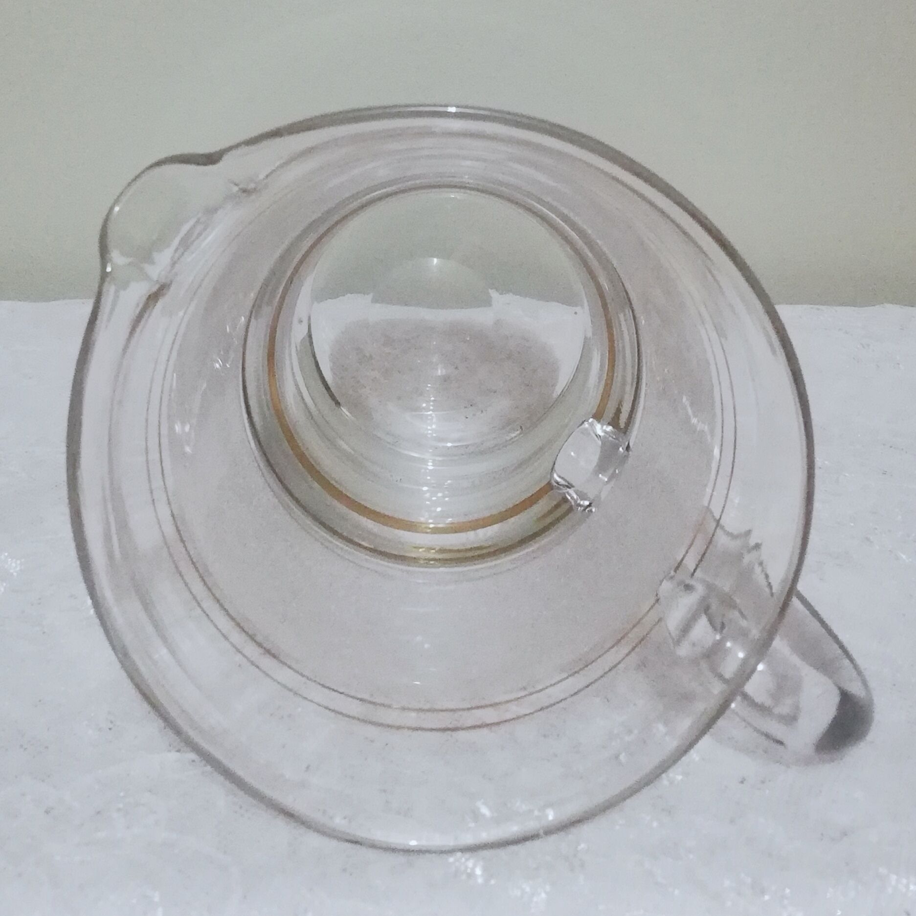 Pitcher in frosted glass and gilding 1 liter
