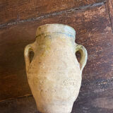 Earthen pot