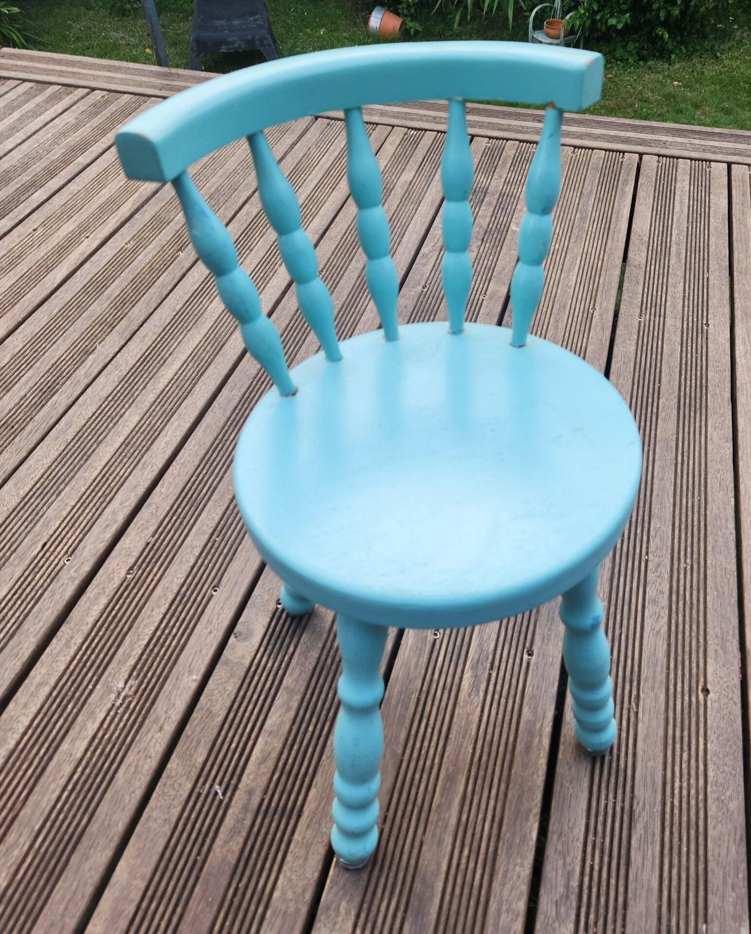 Chaise enfant en bois tourné vintage