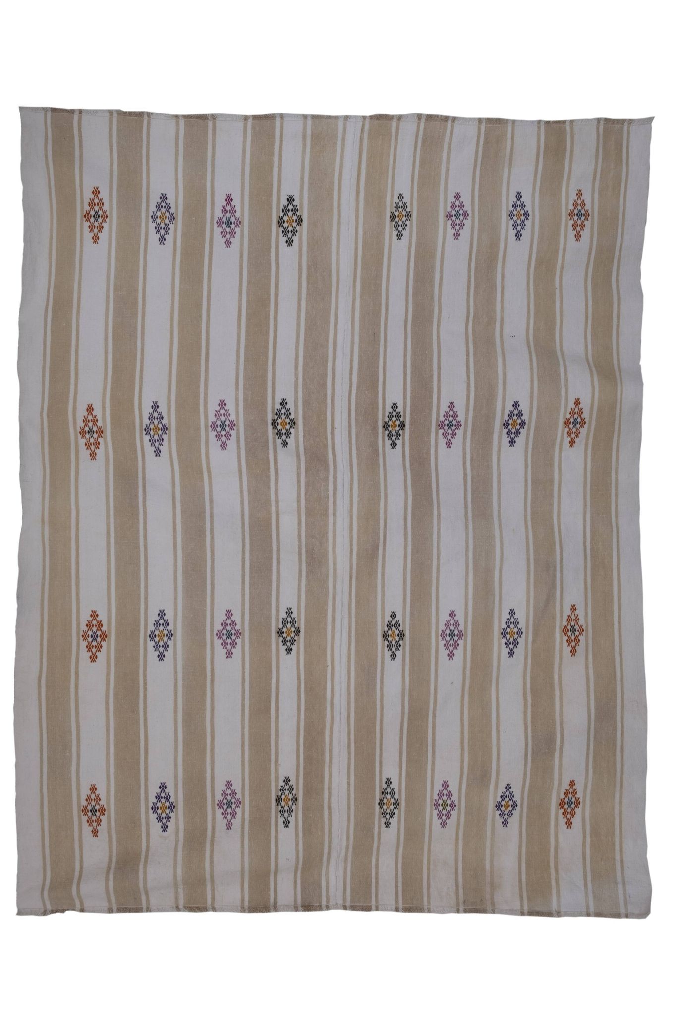 Carpet 203x247 cm