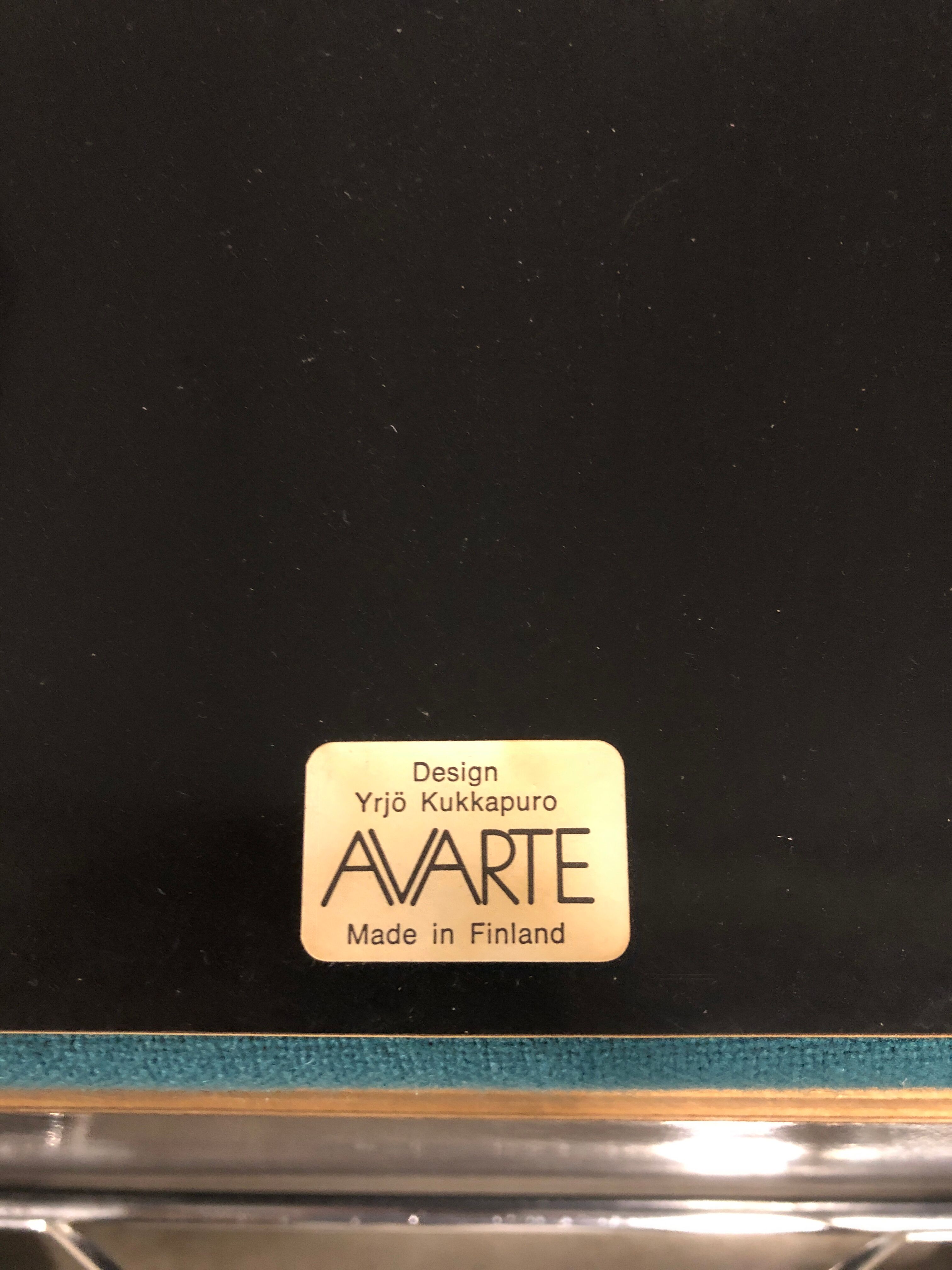 Yrjö kukkapuro lounge chair for avarte 1980's