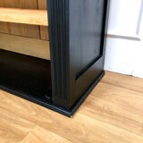 Vintage black bibus