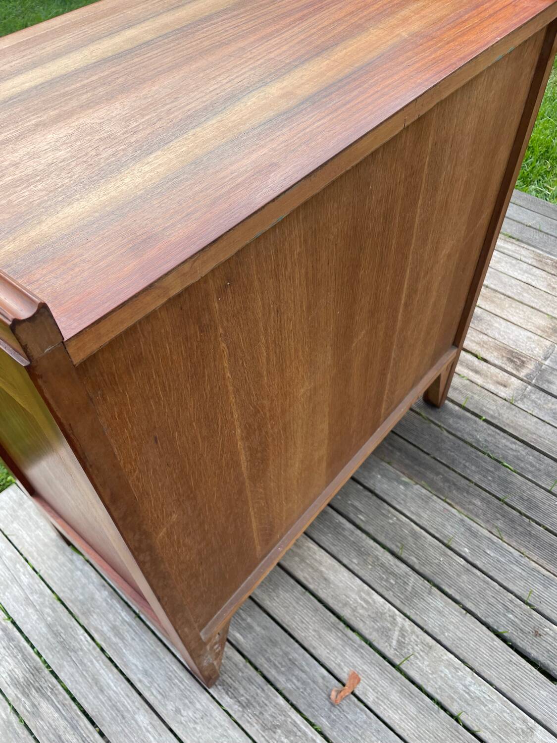 Vintage 2-door office furniture from the 1970s