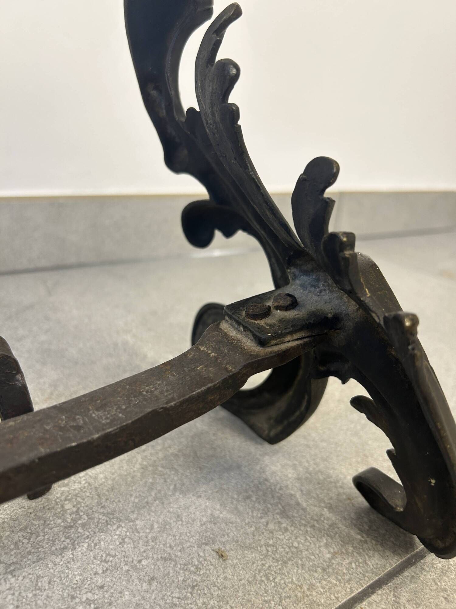 Beautiful pair of bronze andirons - 19th century