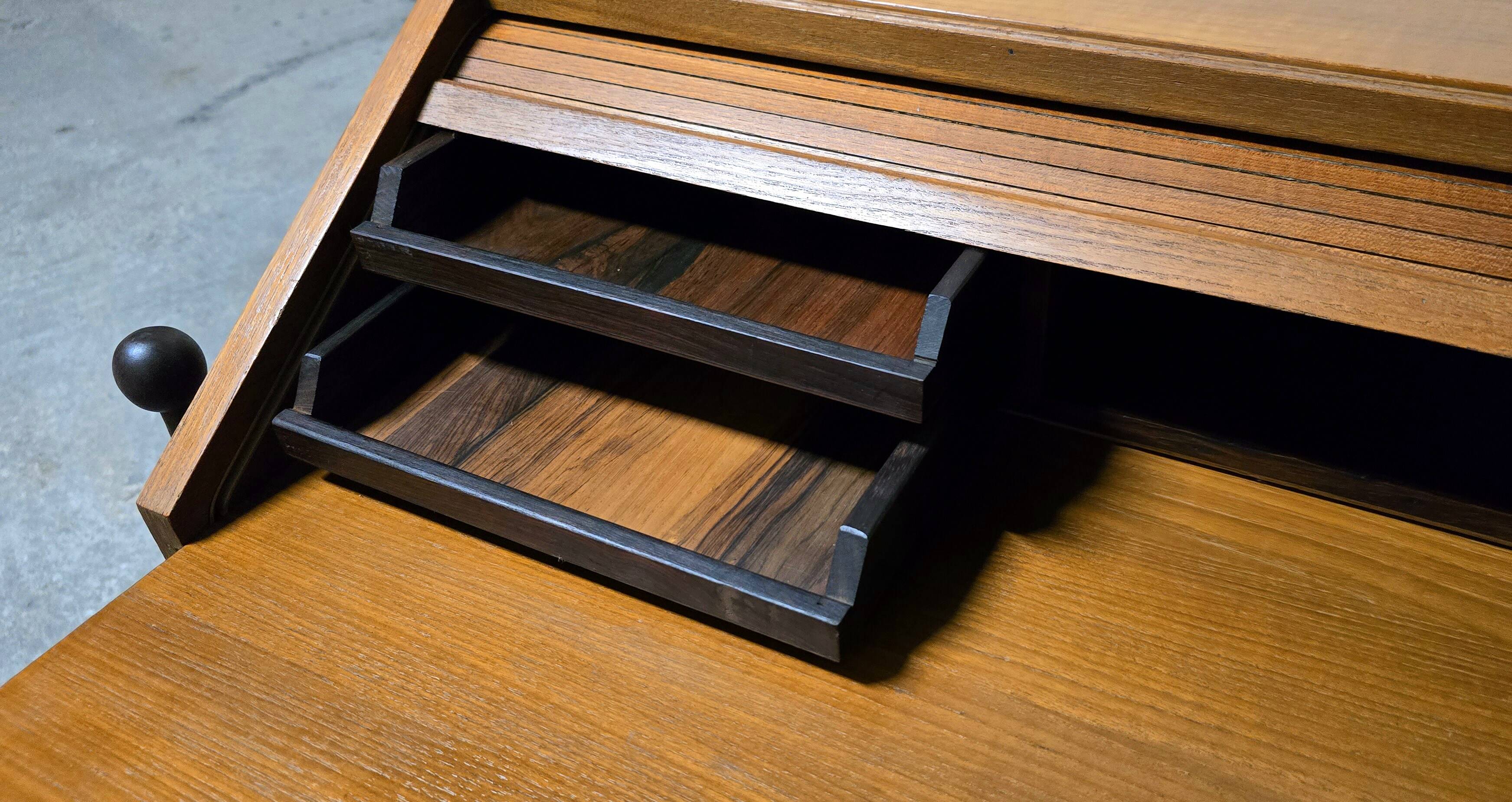 Modernist teak secretary by Fratelli Proserpio, Italy, 1960