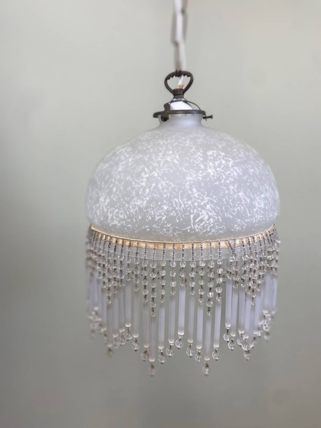 Art Deco suspension