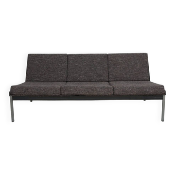 Model 1741 sofa by W. Gispen for Gispen, 1960s