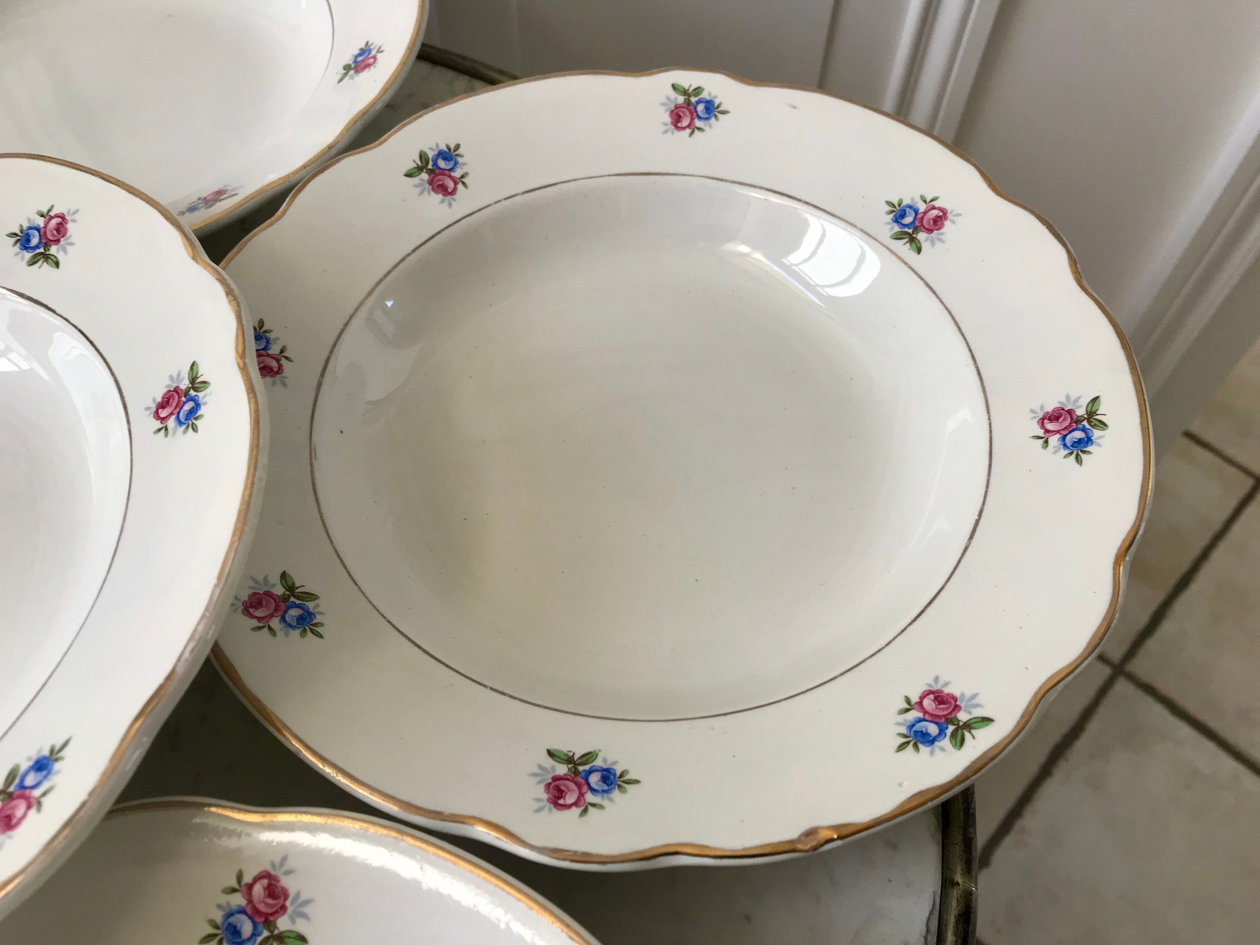 set of 6 hollow plates Digoin Sarreguemines small flowers 50s