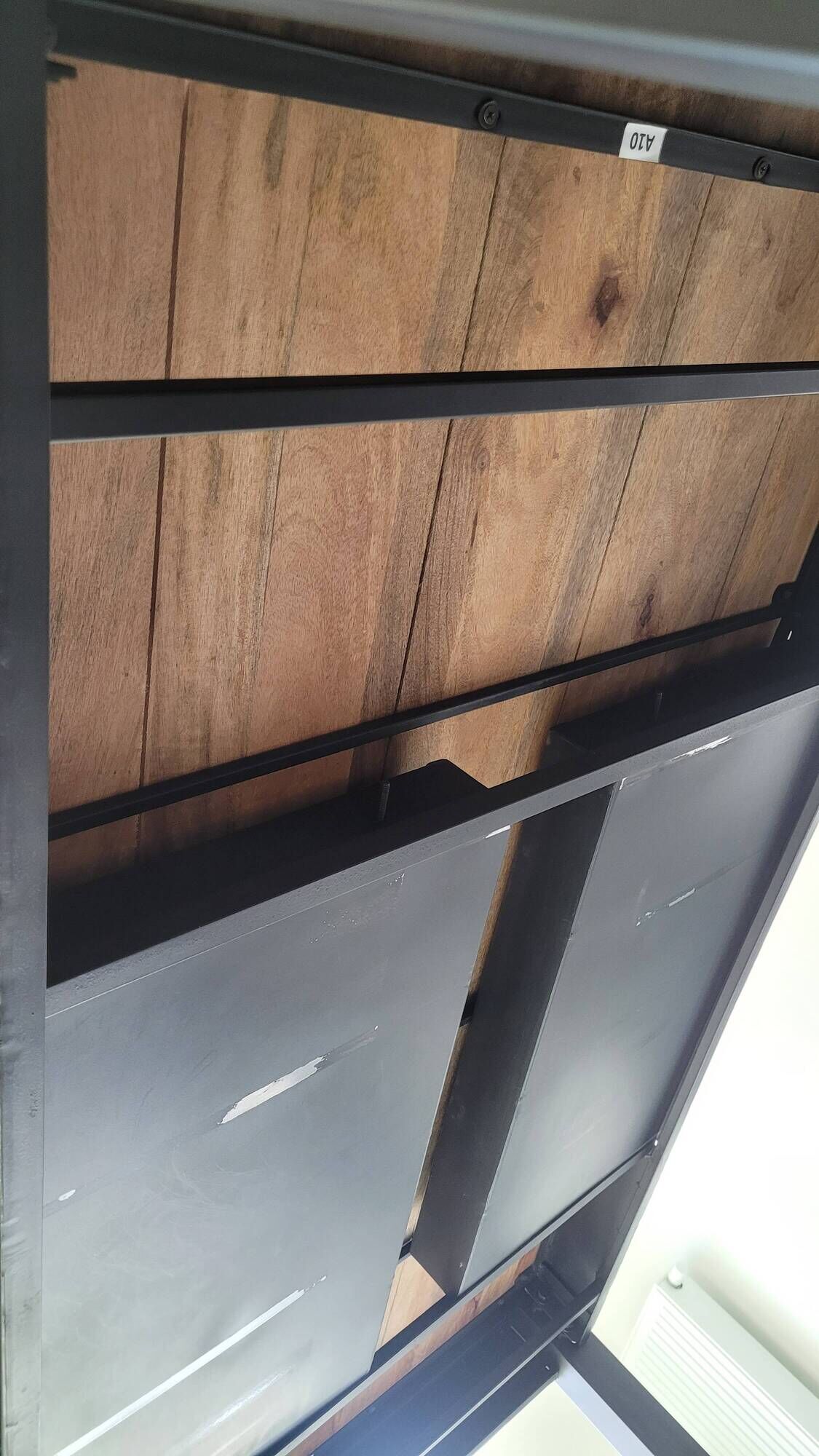 Industrial dining table (mango wood) for 6 people