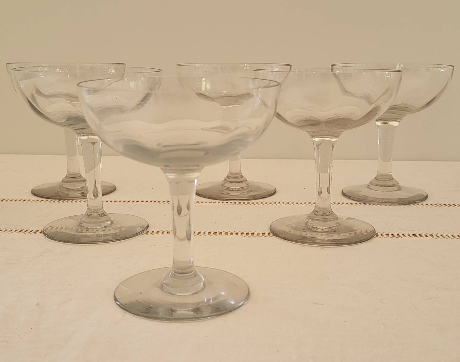 Coupes à champagne en verre brouillé