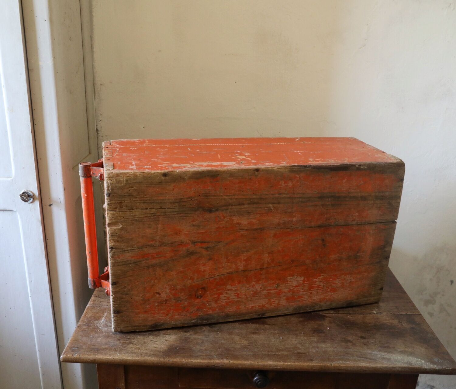 Old crate