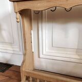 Wooden wall-mounted dresser shelf
