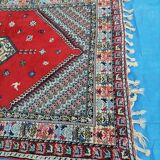 Old oriental carpet in handmade wool 200 x 150 cm