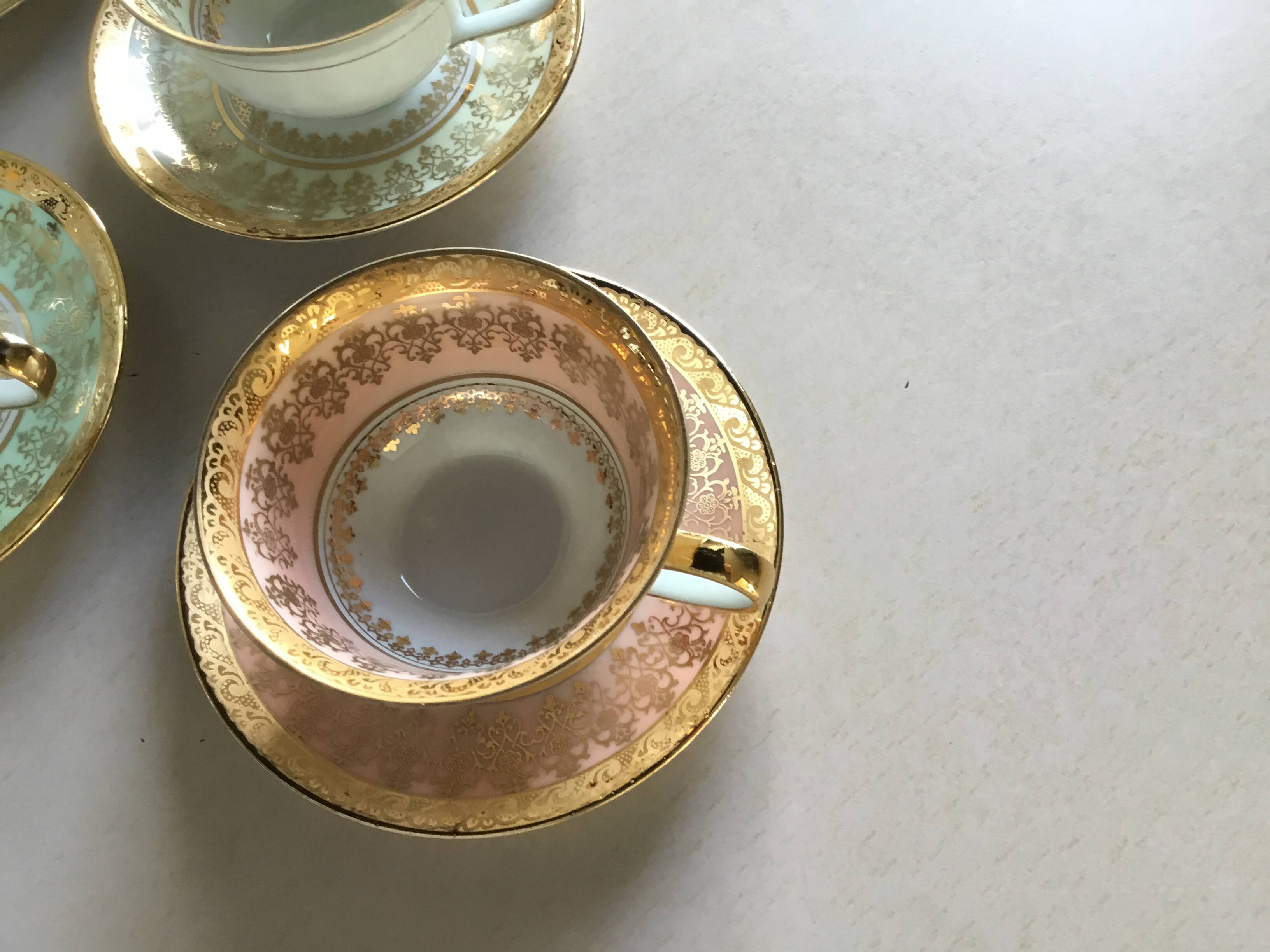 6 tasses à café en porcelaine de Limoges