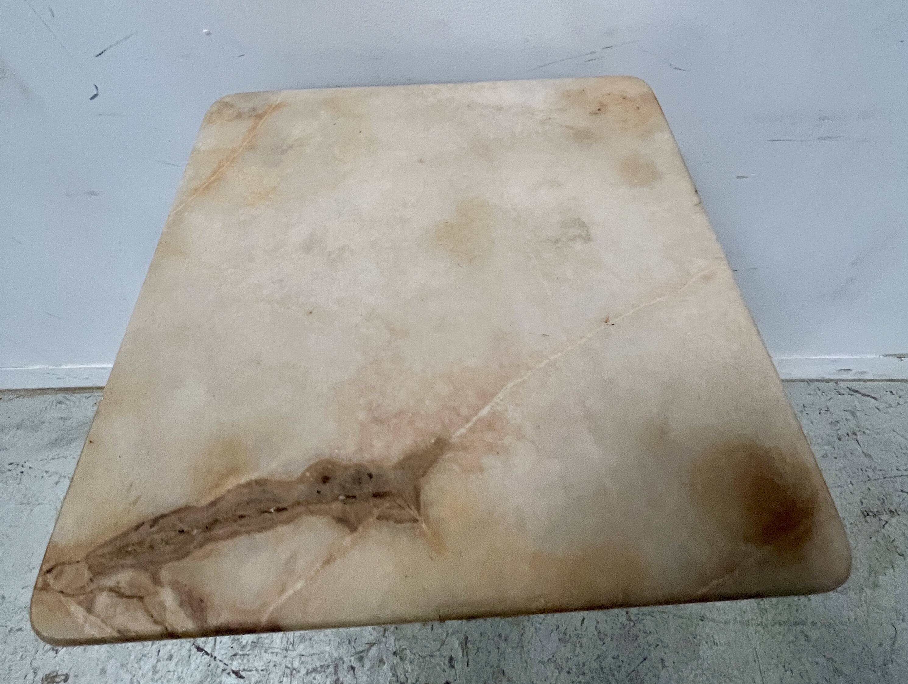 Art Deco bedside table in brass and veined marble, 20th century