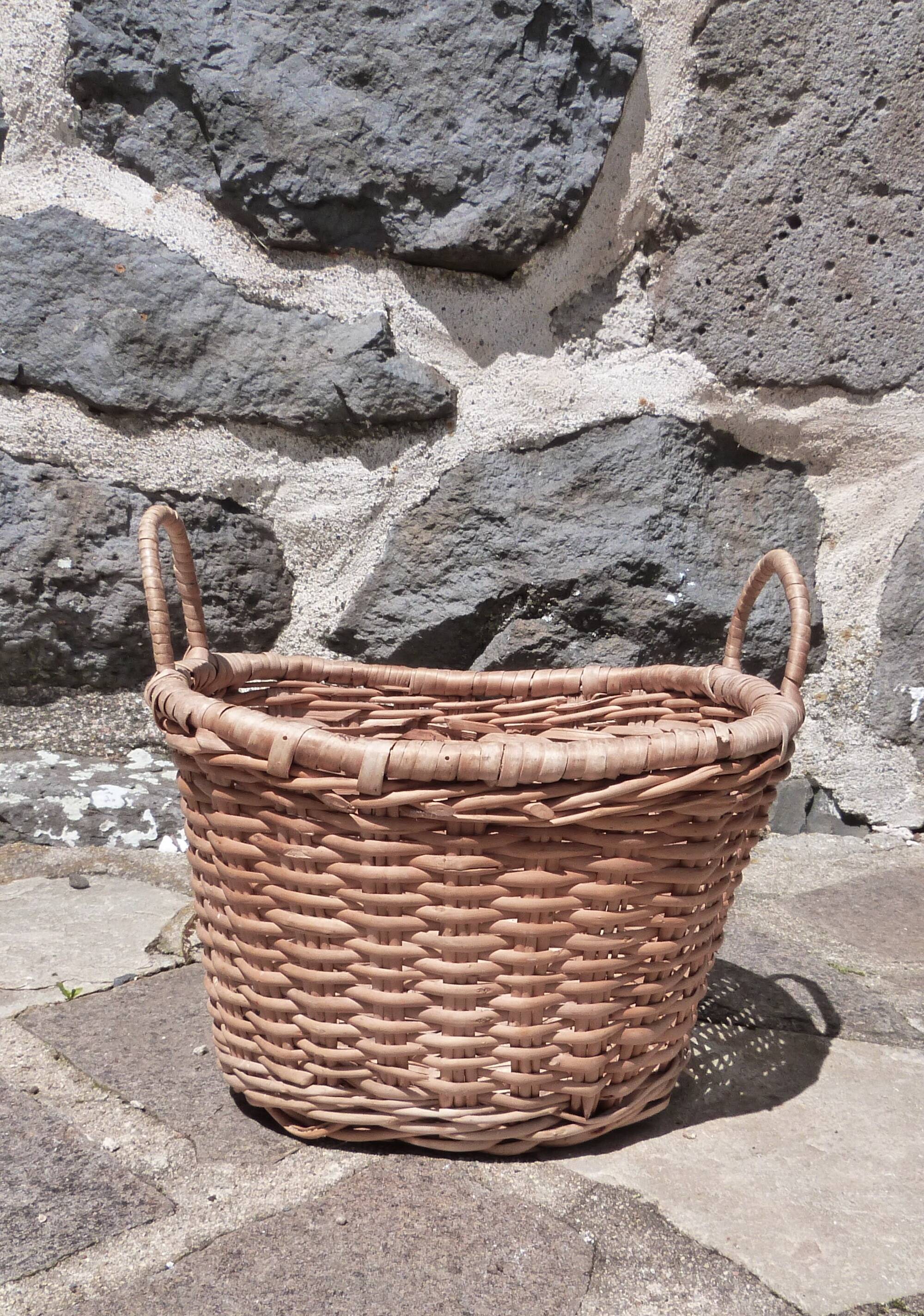 Small wicker basket with handles