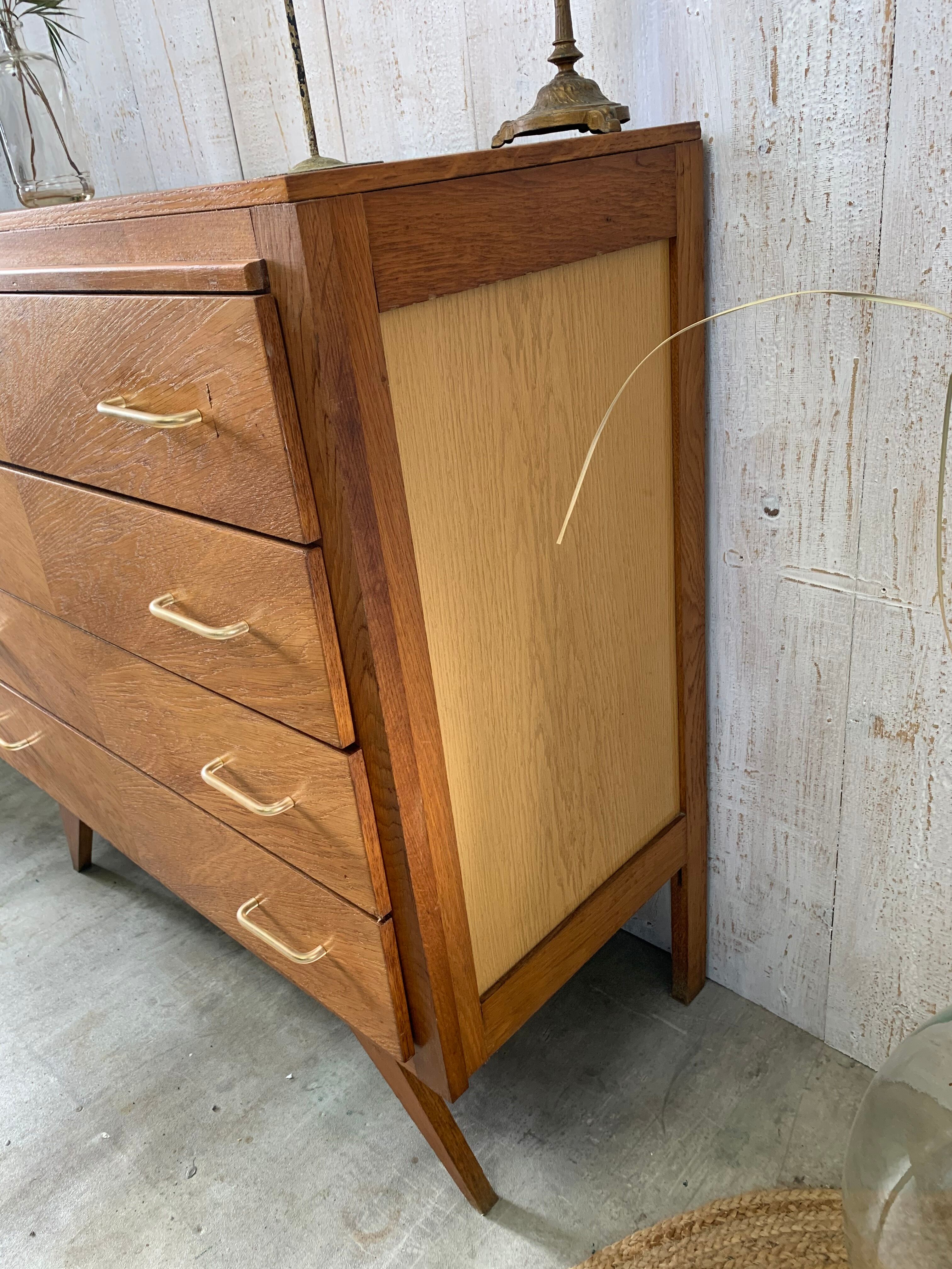 Vintage dresser