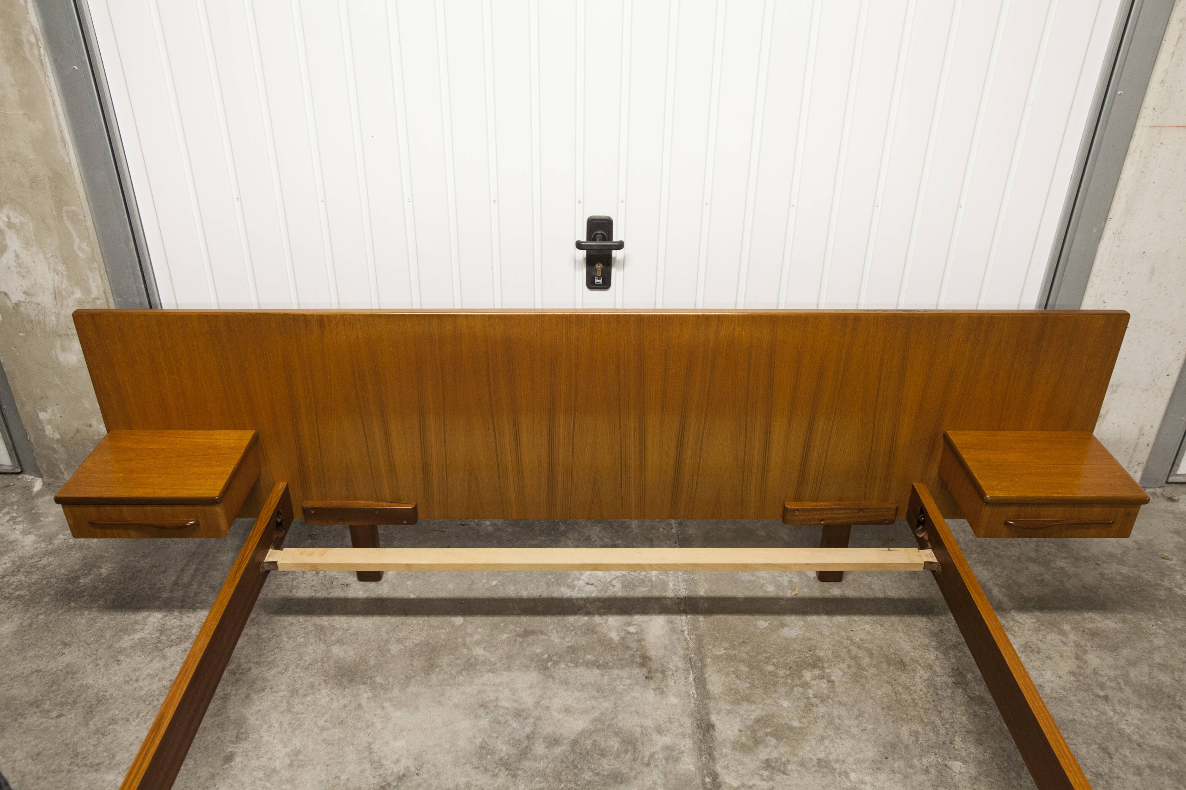 Scandinavian bed 1960 teak