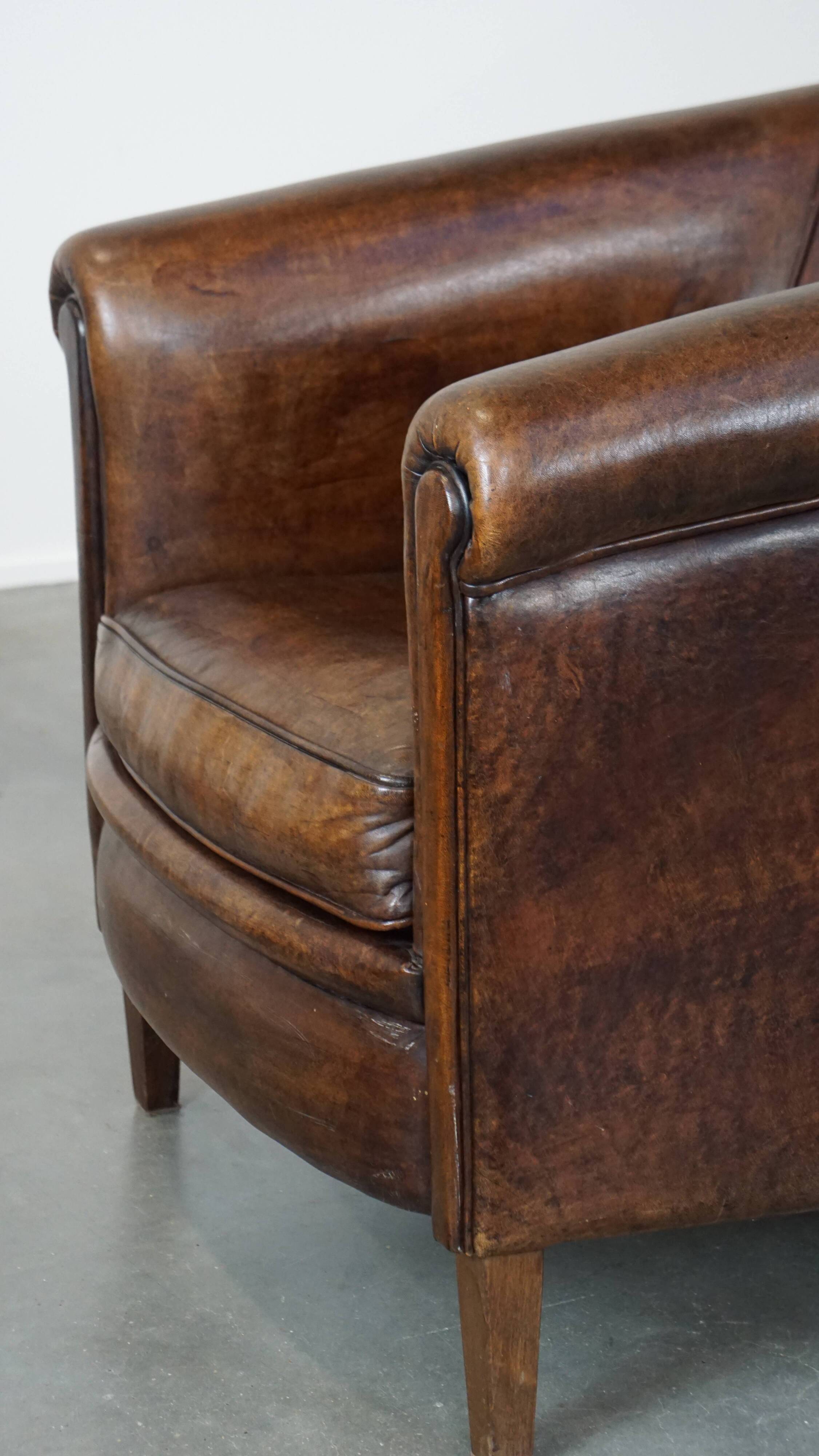 Fauteuil club en cuir de mouton