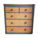 Old chest of drawers