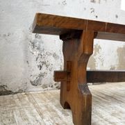 Paire de bancs noyer 1900