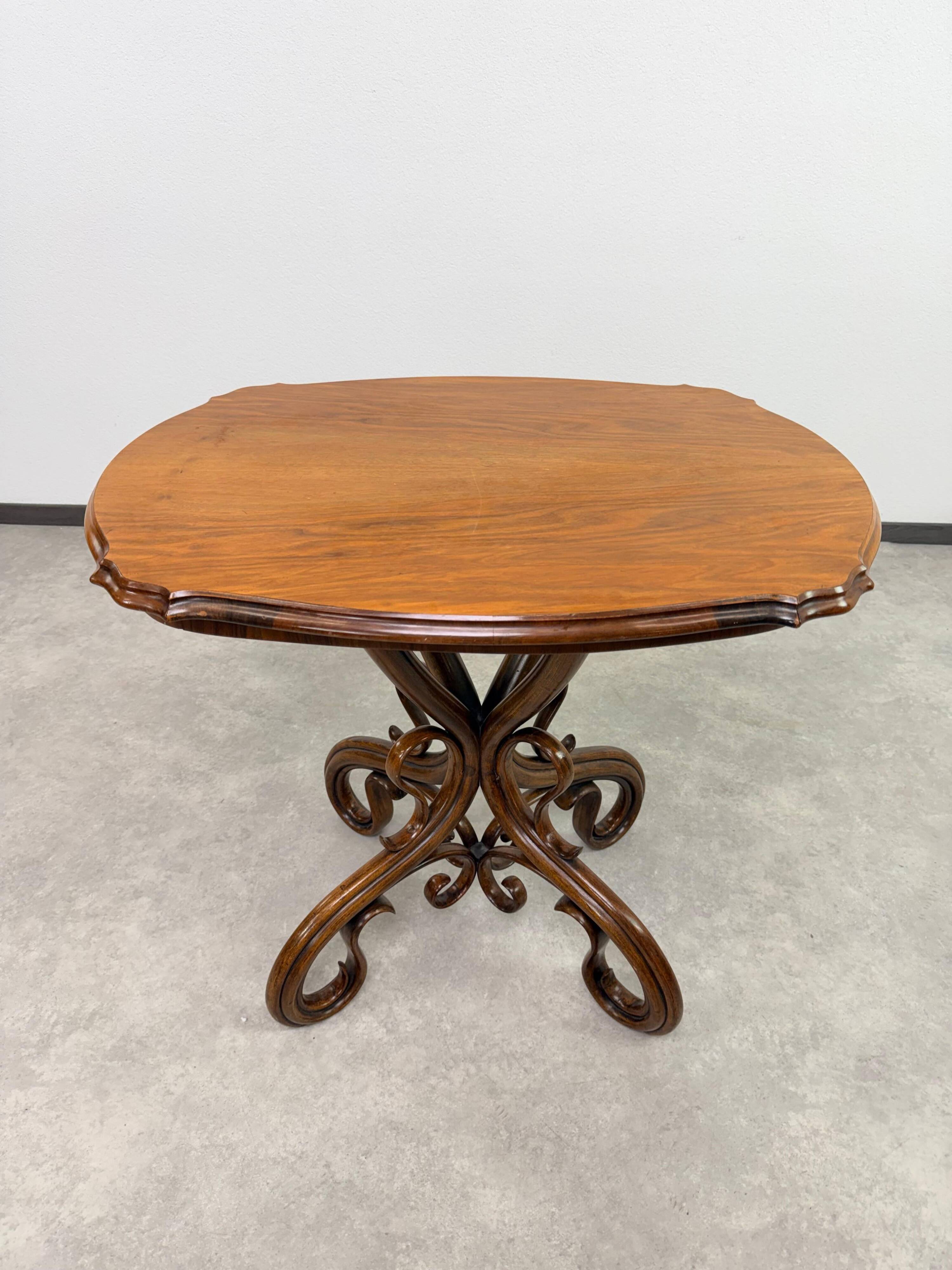 Table de salon antique rare « Gebrüder Thonet », Model No. 1
