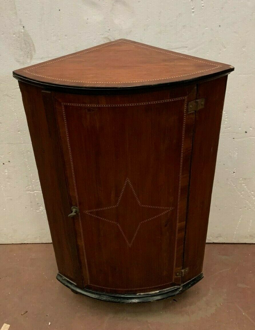 Louis XVI style notch Coin Marquetry 19th century star