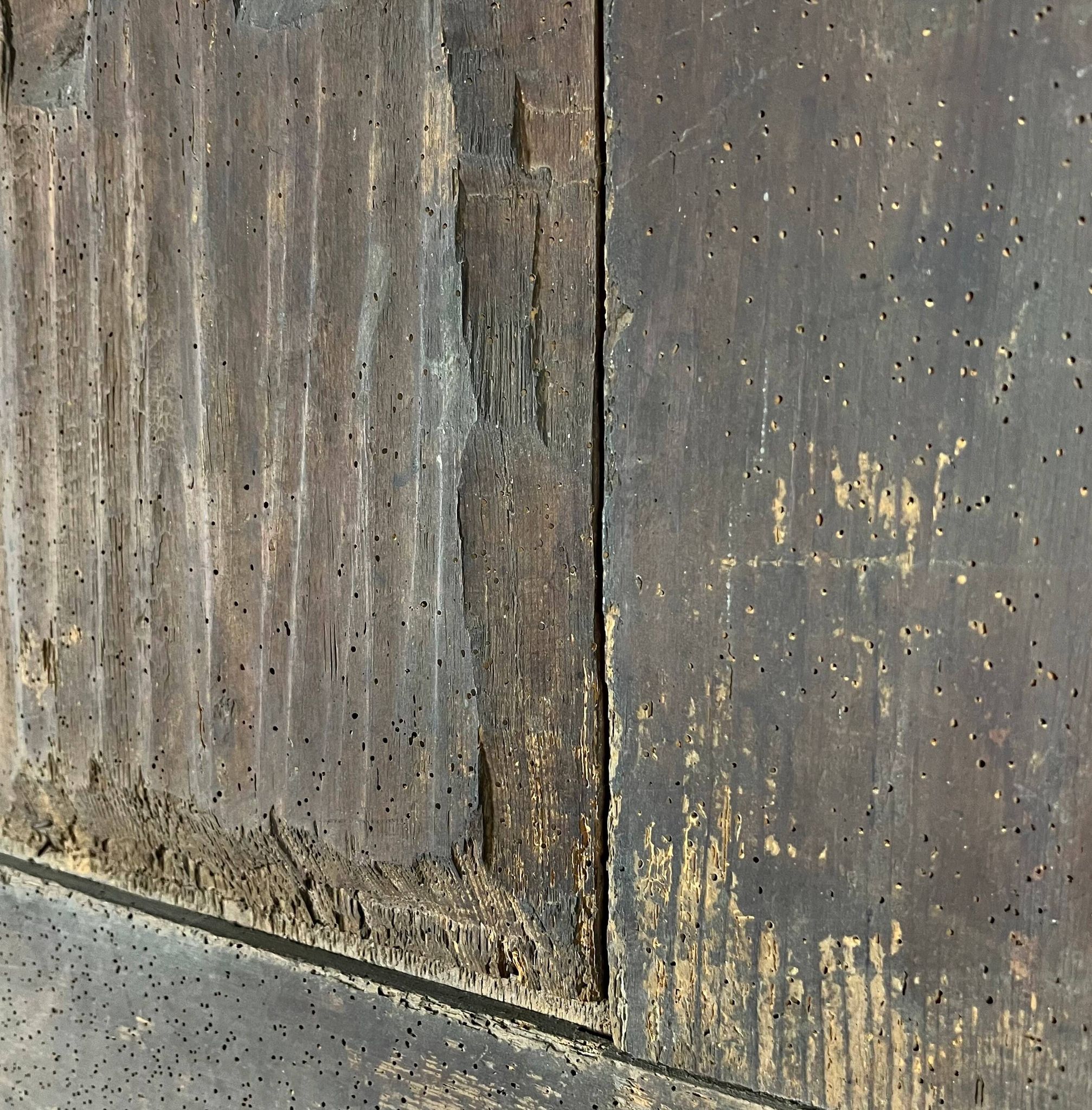 Walnut cabinet with 8 drawers Stipo Monetiere, Piedmont 17th century, furniture Italy 17th century
