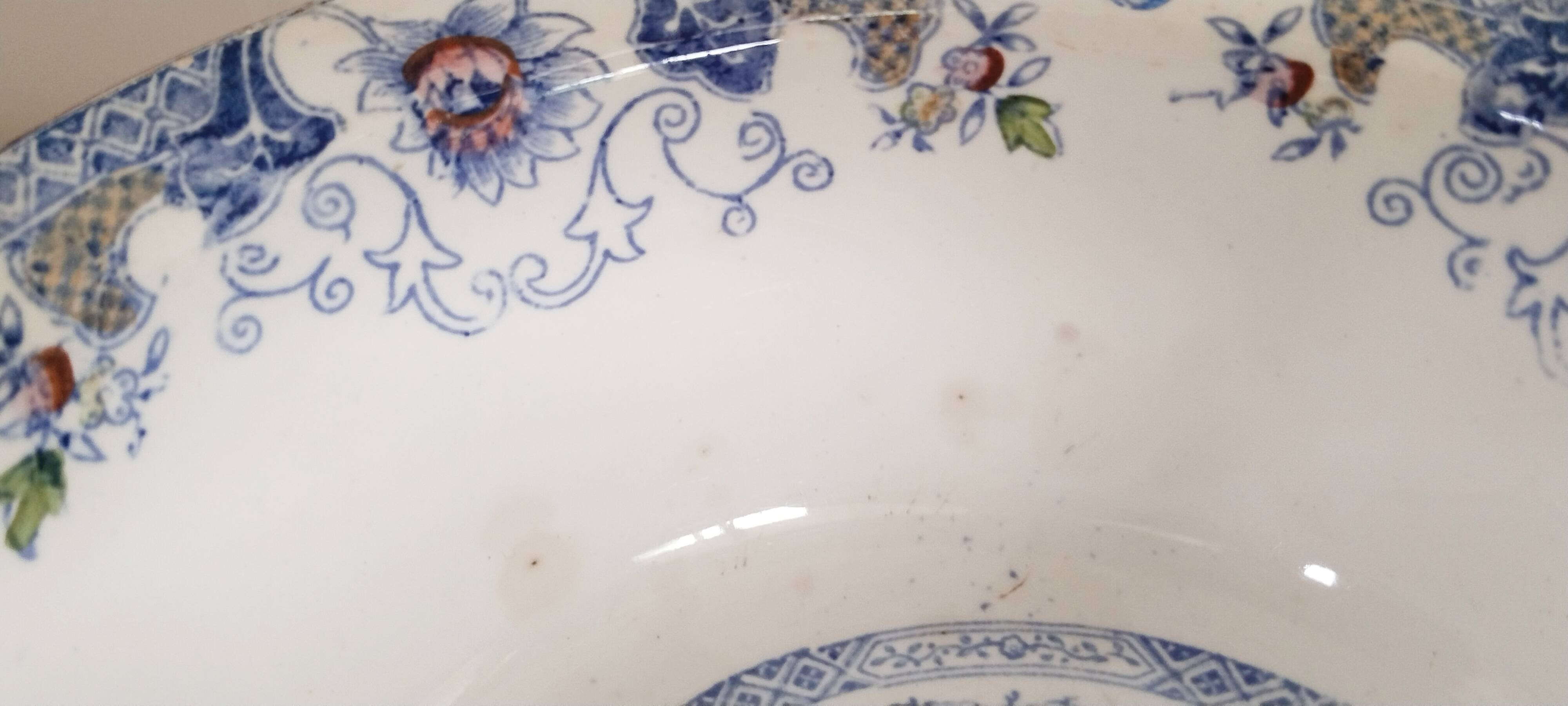 Sarreguemines earthenware salad bowl U and G, Japanese motif