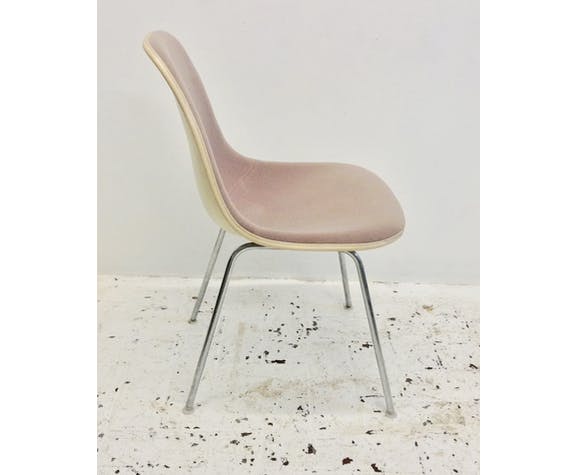 Dsx chair by Charles and Ray Eames Herman Miller edition