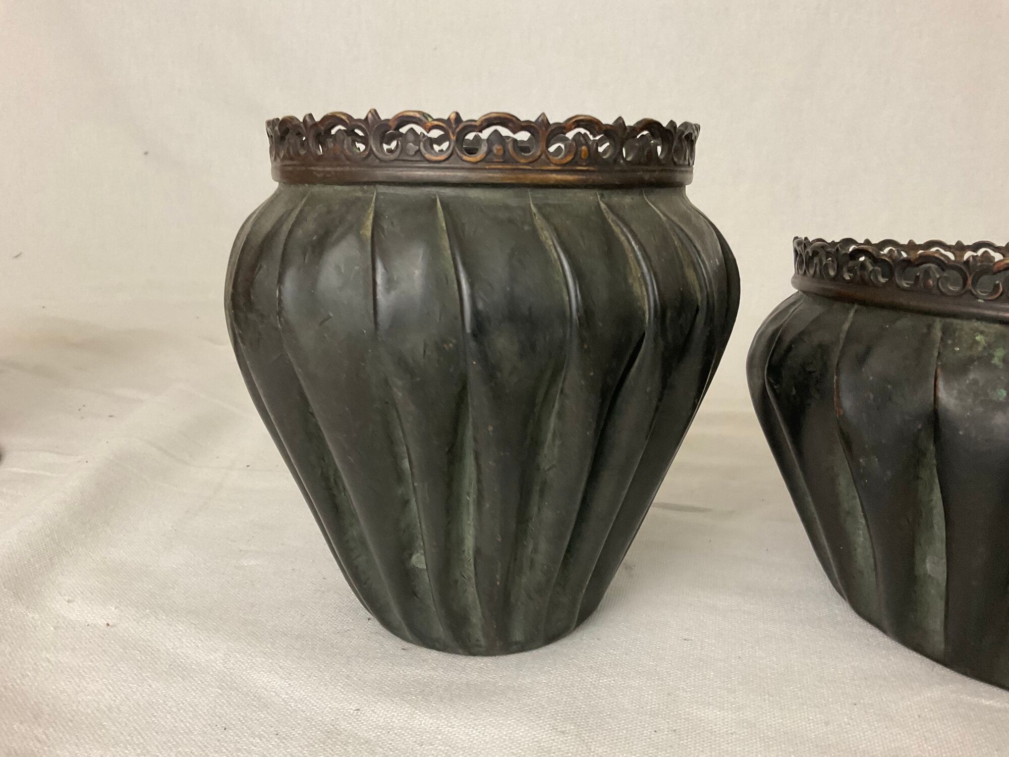 Planter cache pot napoleon III copper draped pleated brassware art 19 th