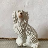 Figurine chien faïence