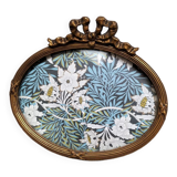 Cadre ovale 19 ème de style Louis XVI directoire