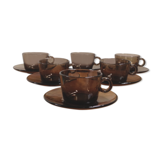 Six tasses à café en verre fumé
