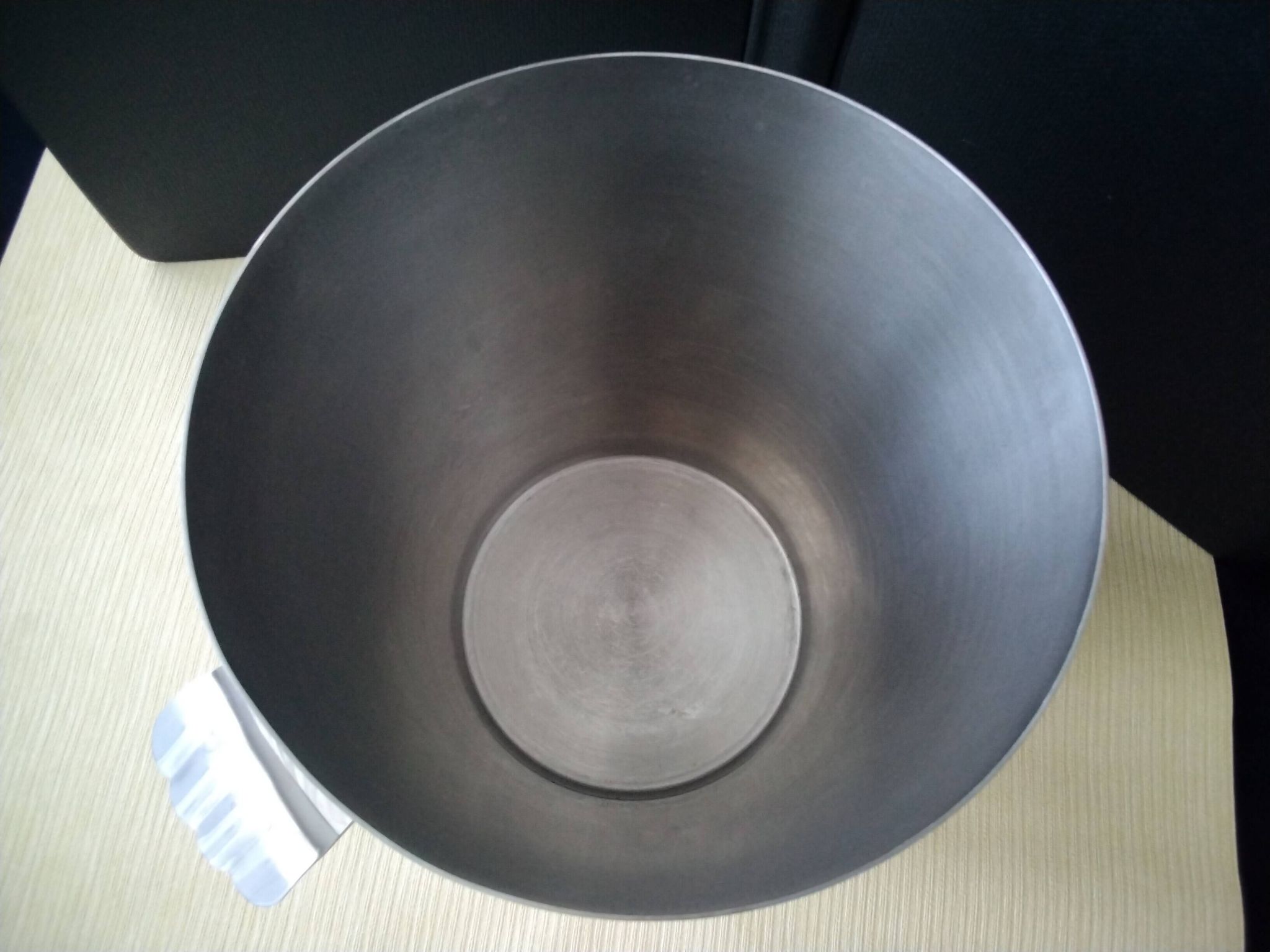 Létang et Rémy stainless steel champagne bucket from the 70s