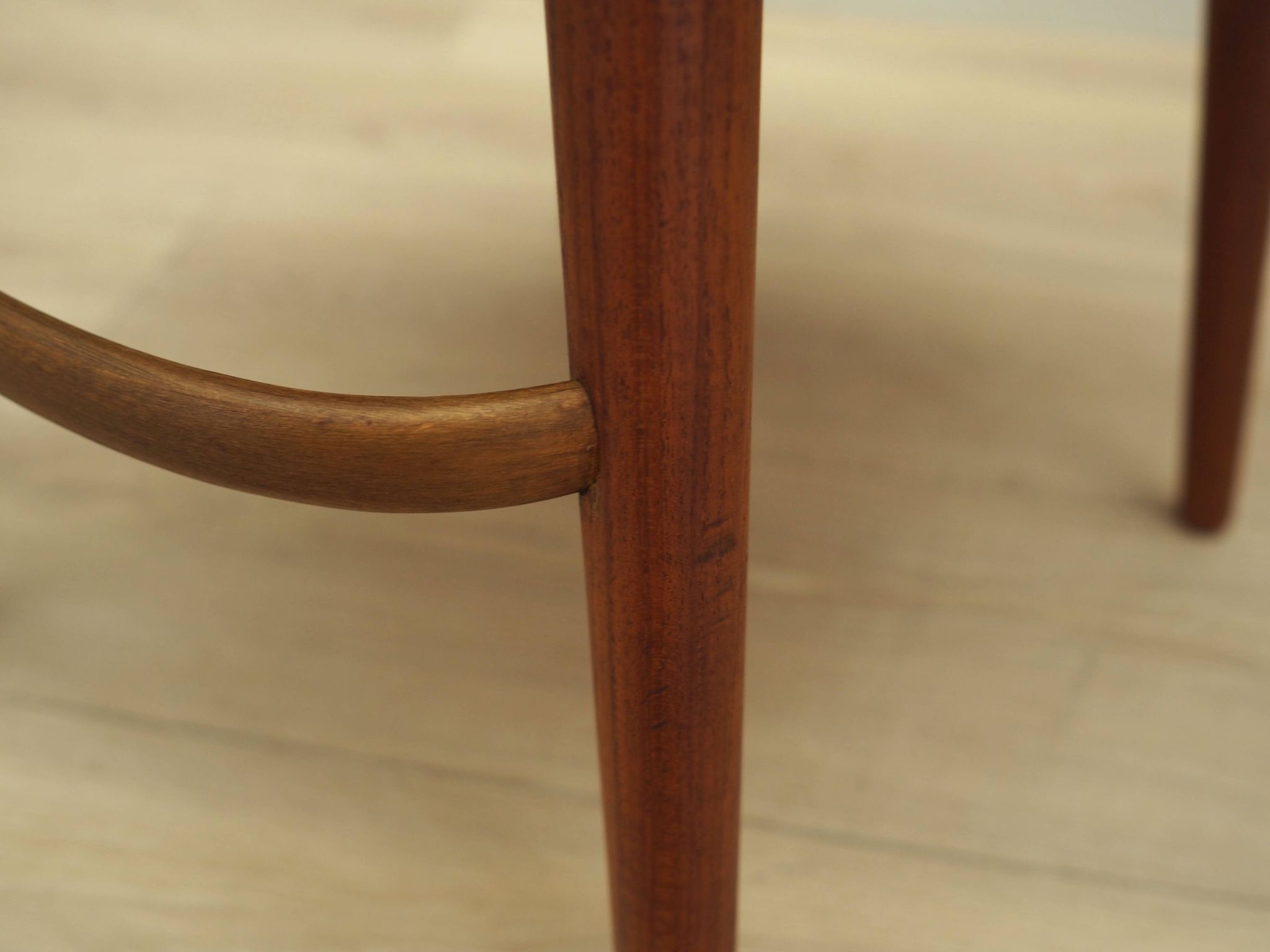 Chaise en teck, design danois, années 1970, production : Danemark