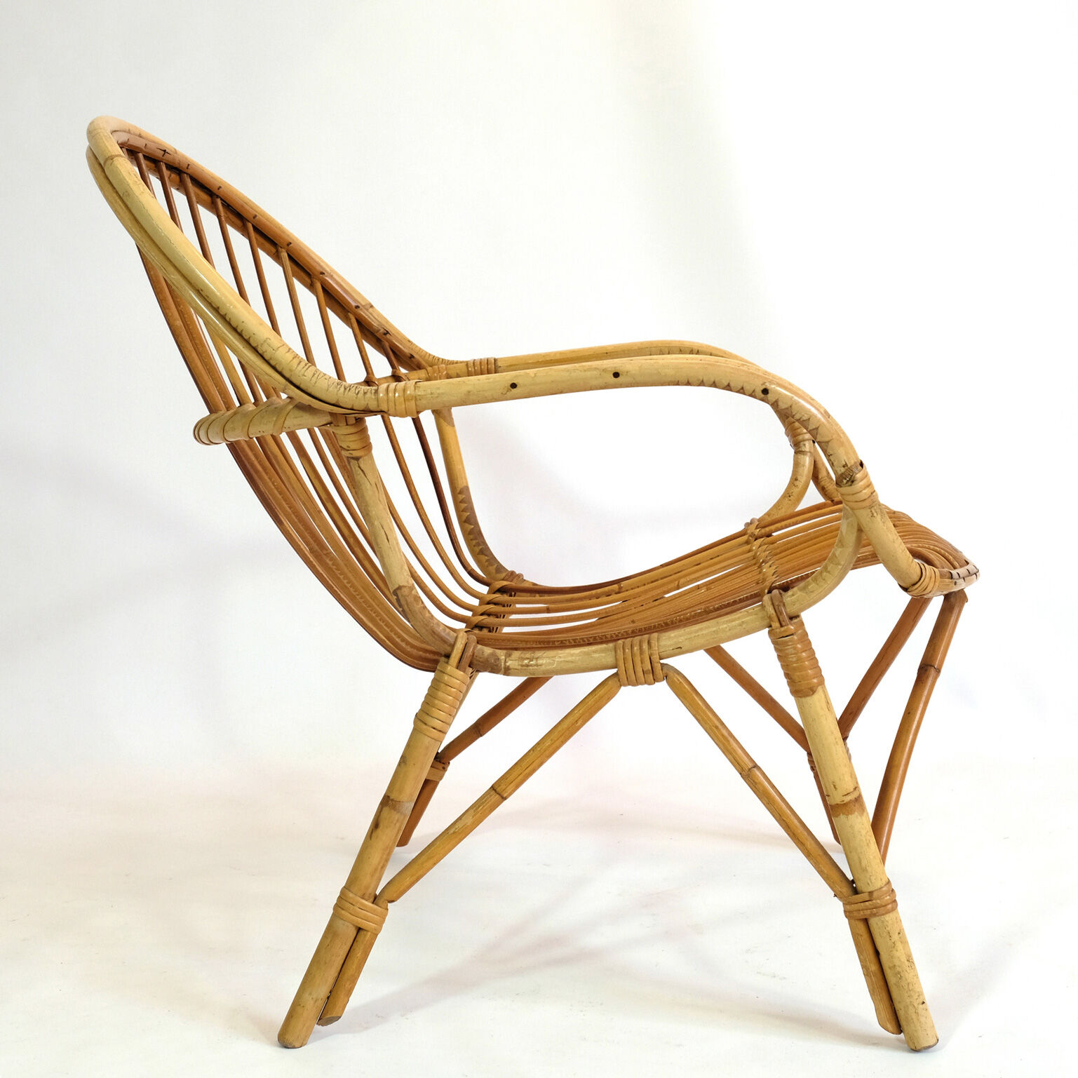 Fauteuil rotin des années 60-70