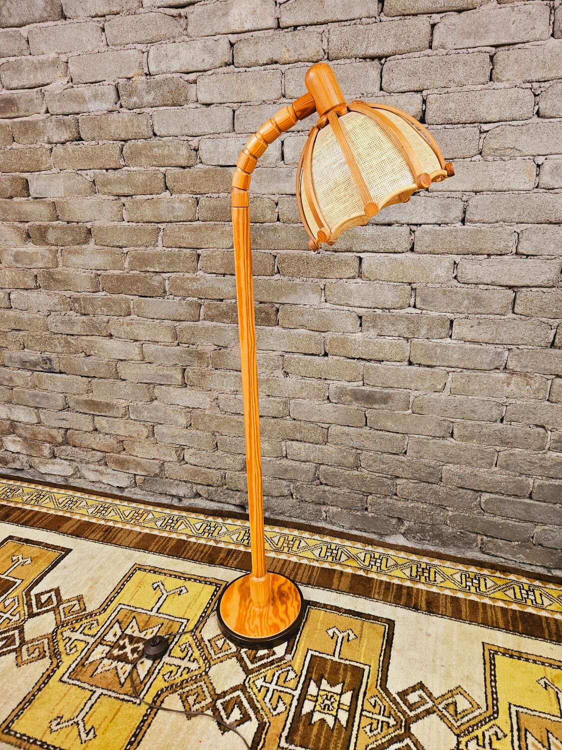 80s floor lamp