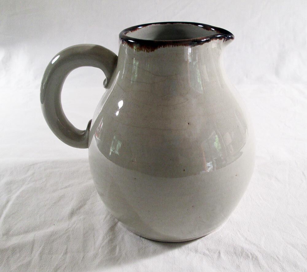 Pitcher jug Arts Ceram Great Fire