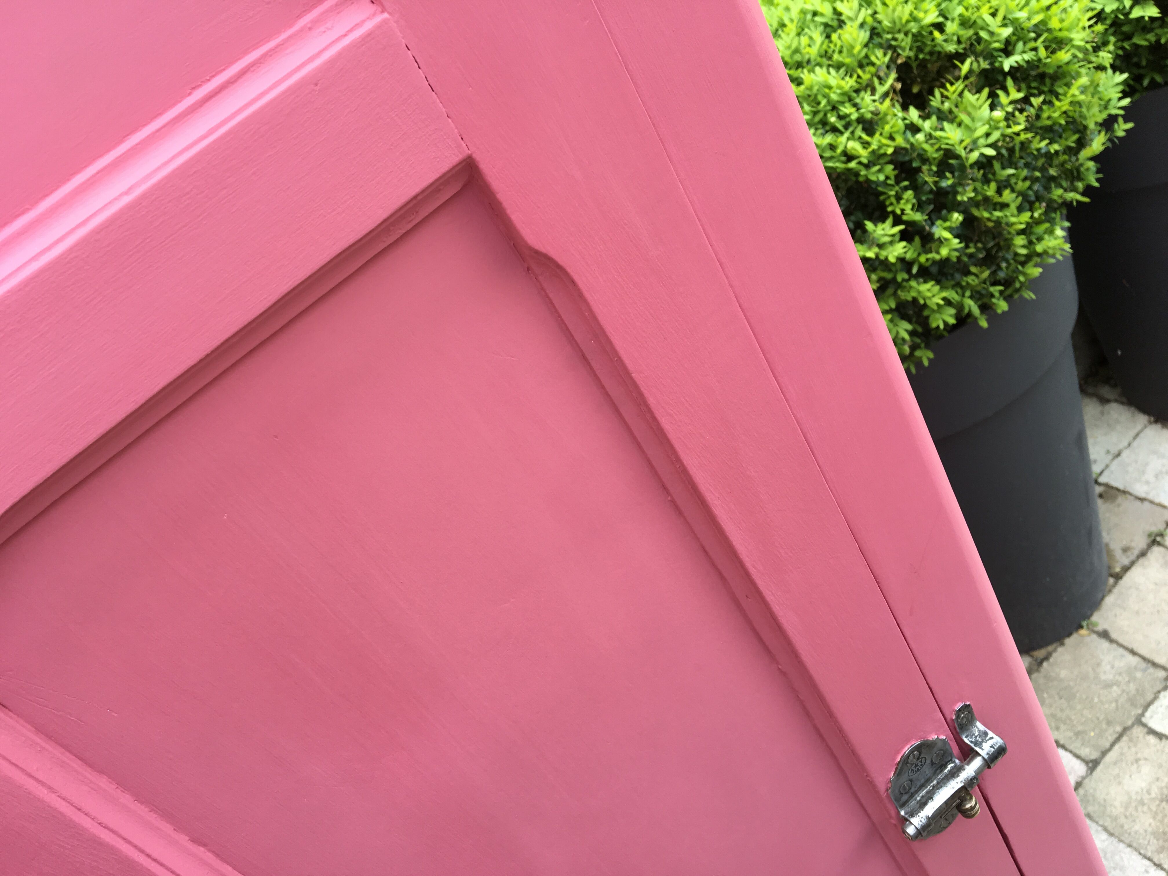 Parisian wardrobe bonnetière