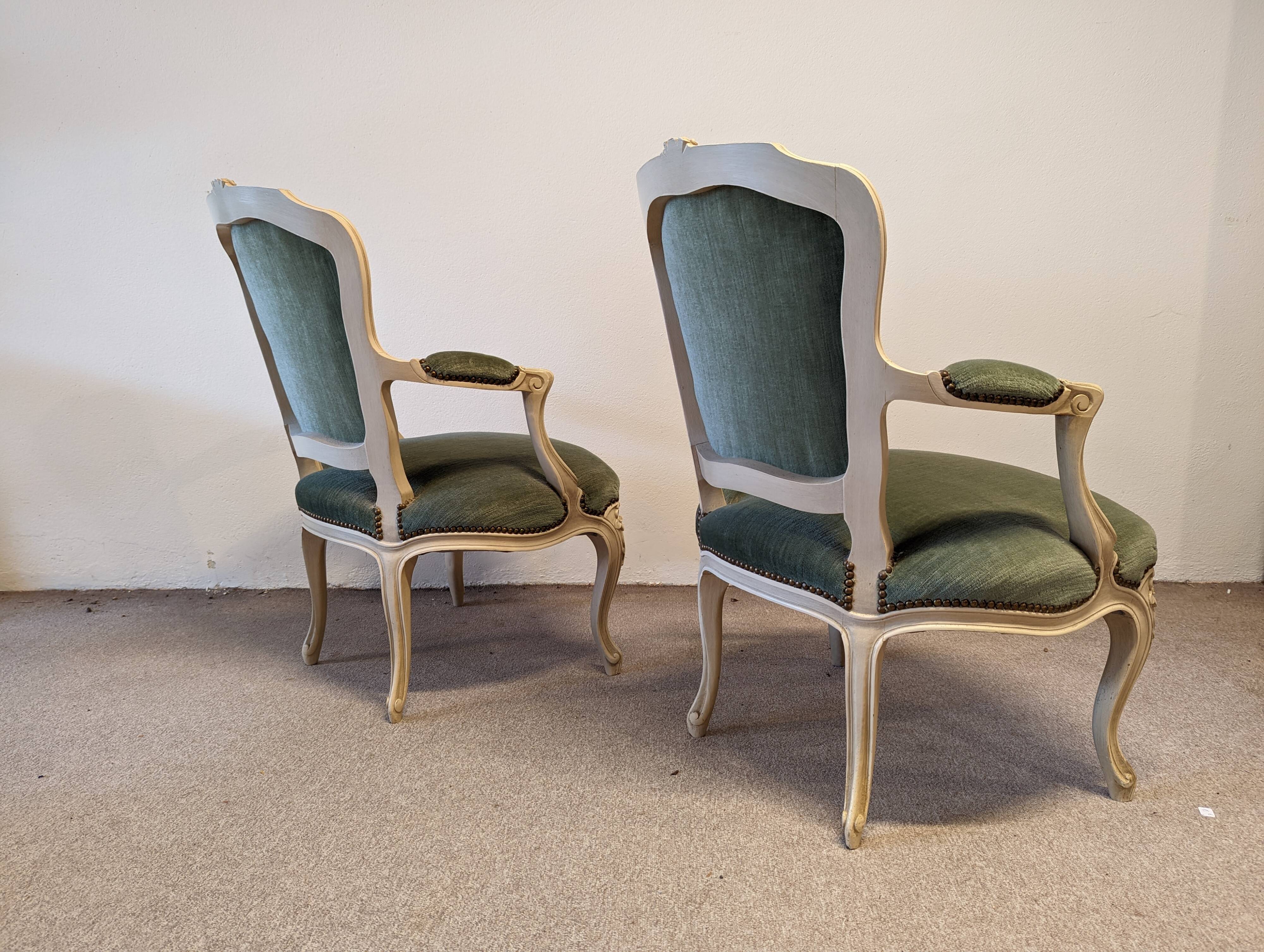 Paire de fauteuils Louis XV