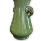 Vase en céramique craquelée verte anses éléphant Chine XXeme