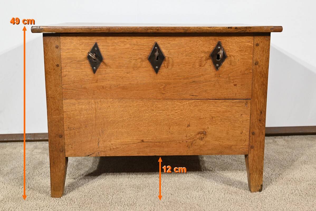 Oak Community Chest – Late 19th Century