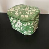 Iron tea box