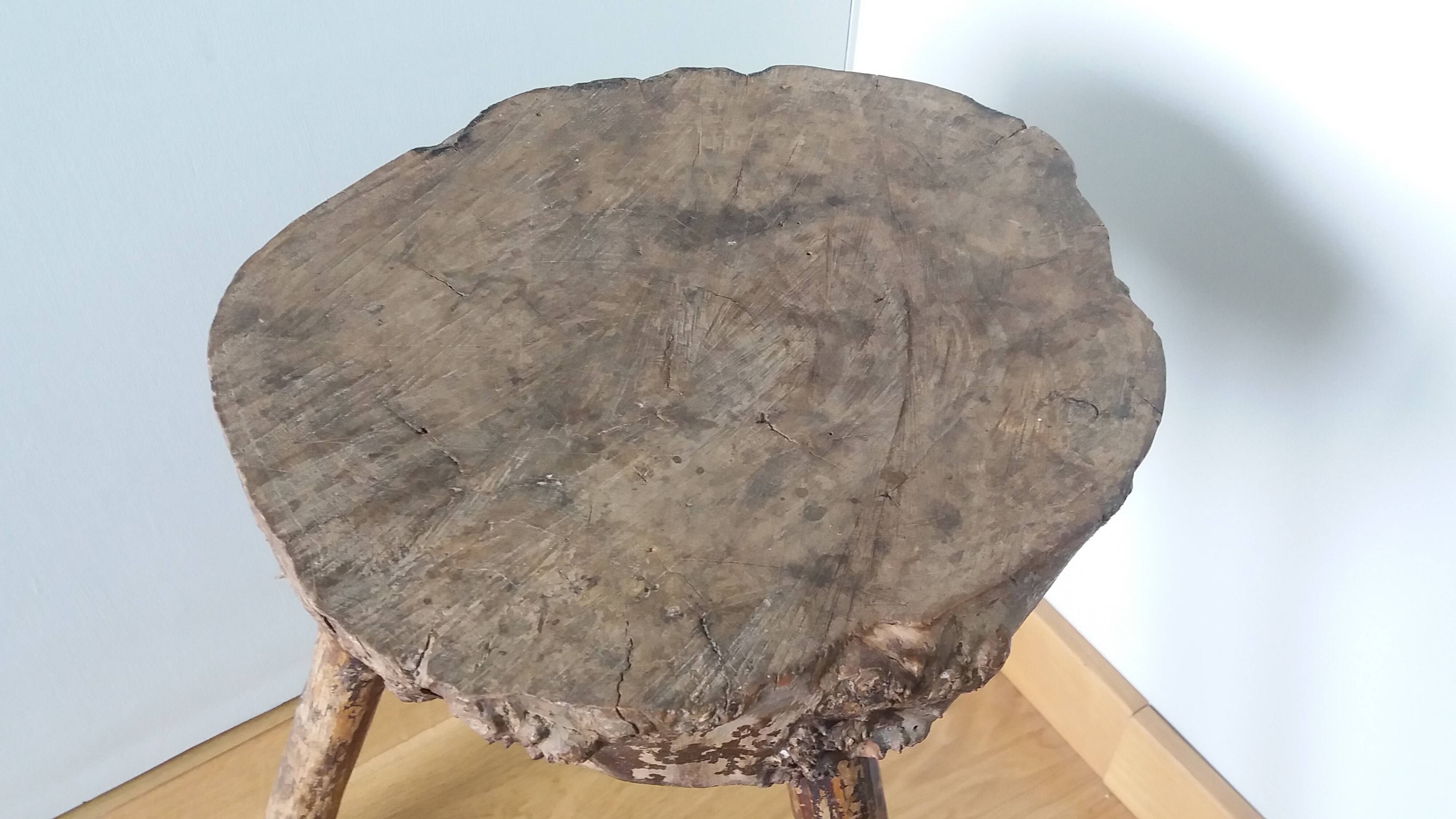 Brutalist tripod farm stool